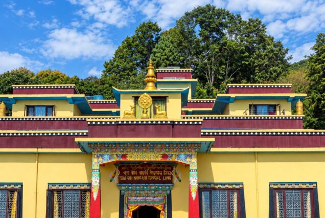 Monastic Life & Meditation Exchange